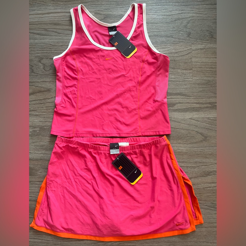 Nike Pink Dri-FIT Women's Tennis Outfit vintage